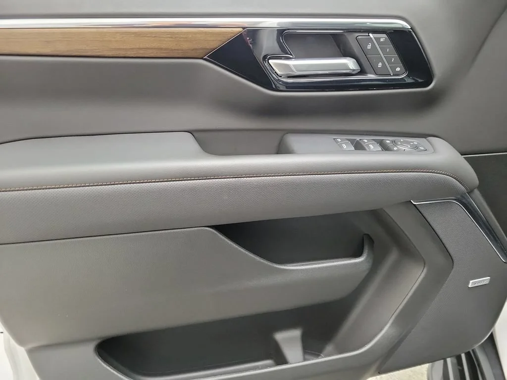 2025 Chevrolet Tahoe High Country - Photo 22