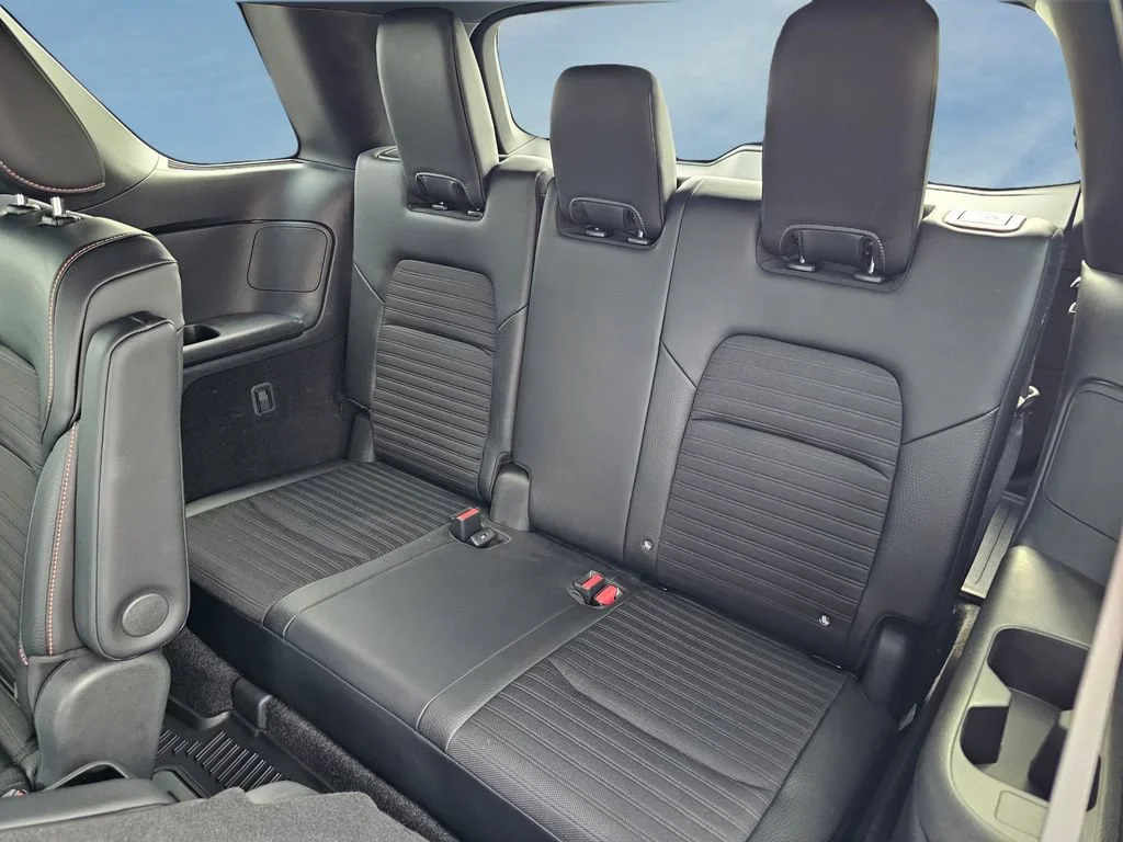 Used 2024 Super Black Nissan Rock Creek image 33