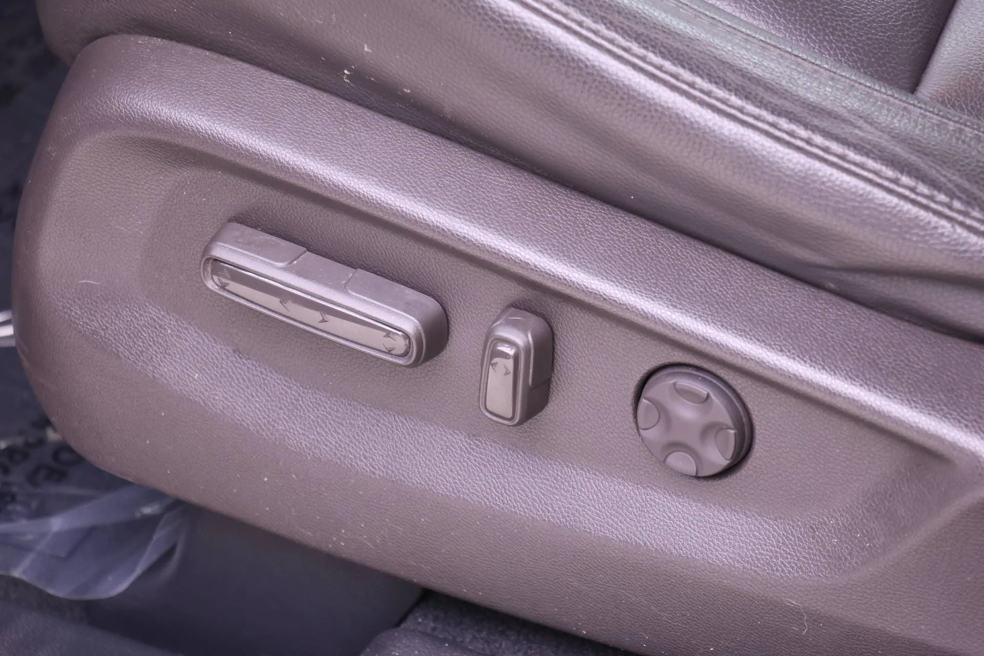 Used 2019 Gray Honda EX-L image 16