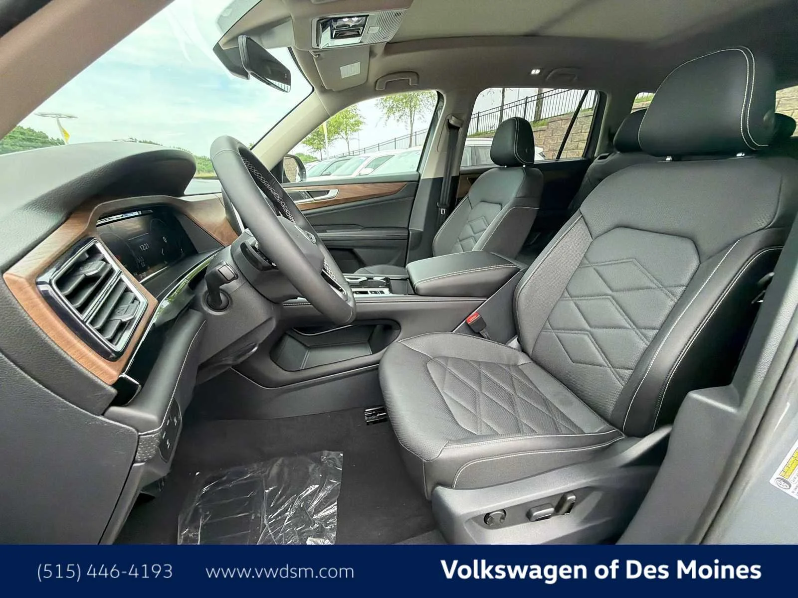 New 2026 Pure Gray Volkswagen 2.0T SE w/Technology image 11