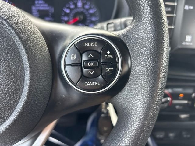 Used 2020 Black Kia S image 20