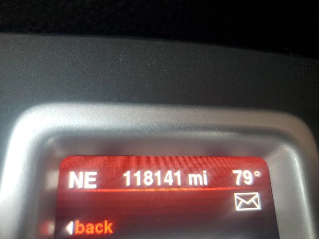 Used 2014 White Dodge Limited image 16