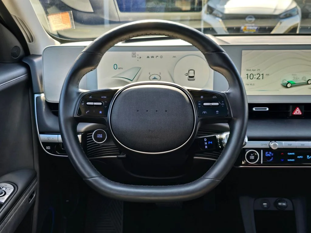 Used 2024 Black Hyundai Limited image 19