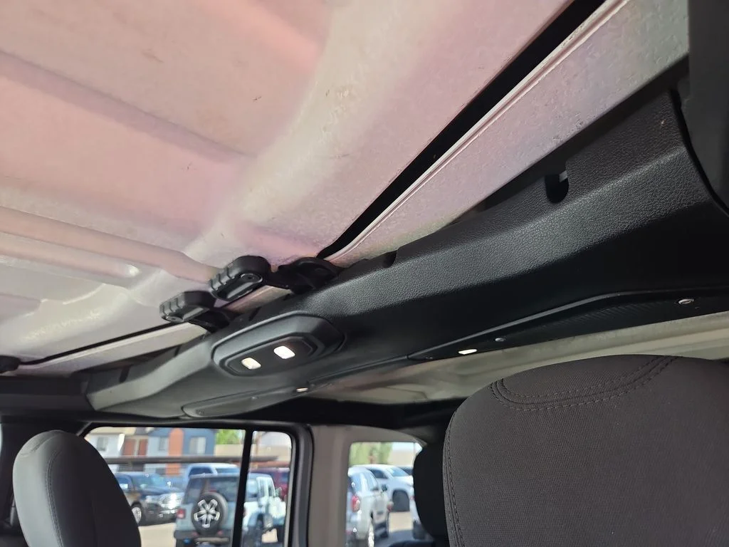 Used 2024 Silver Jeep Rubicon 4xe image 32