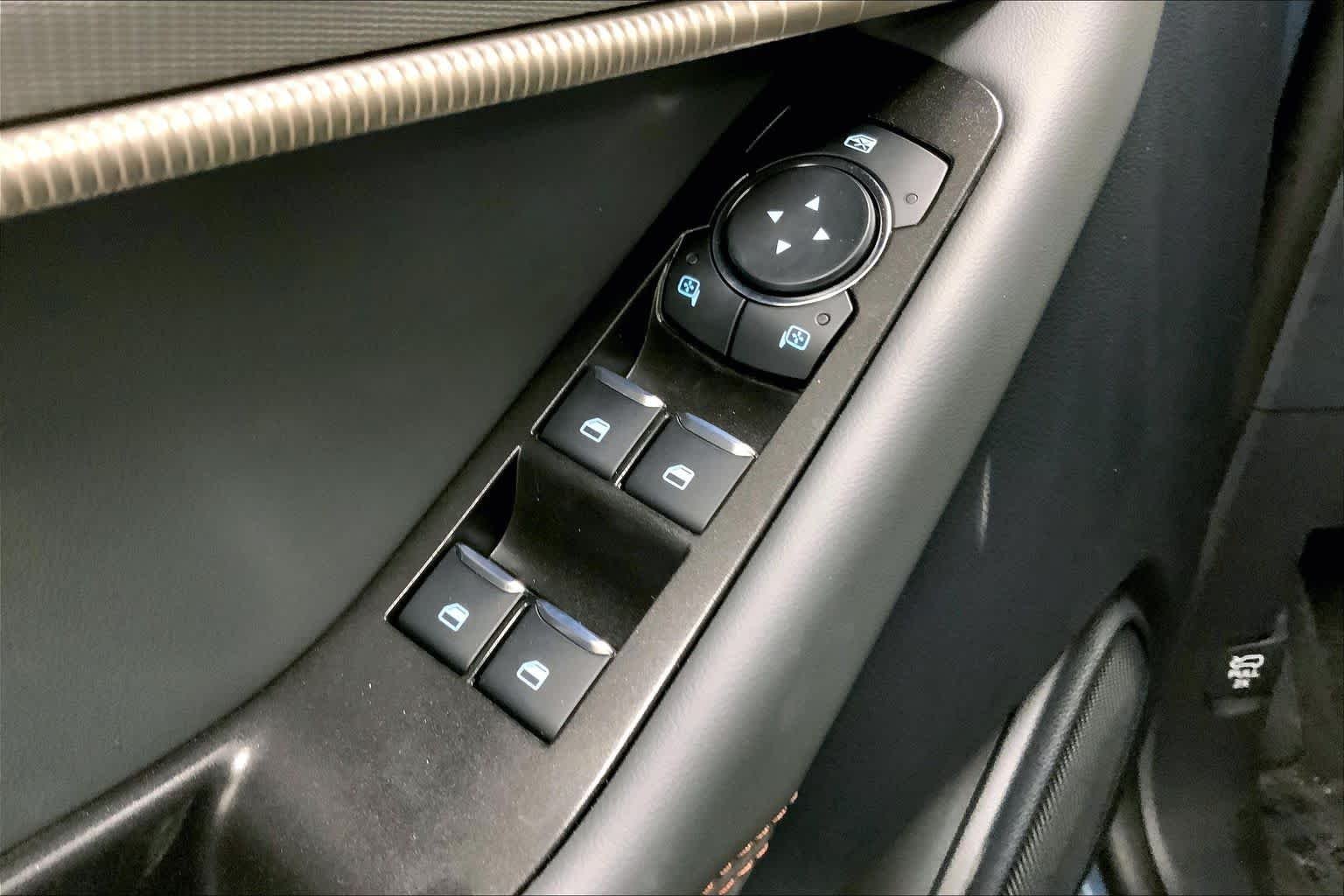 New 2026 Vapor Blue Metallic Ford Active image 17
