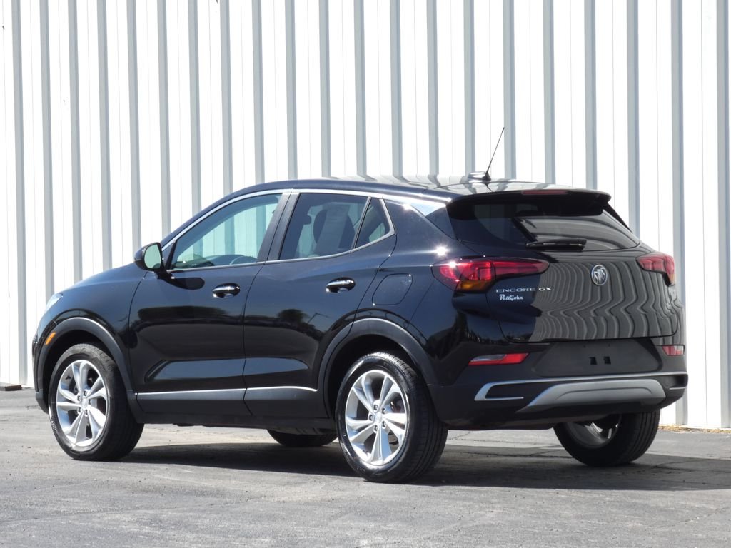 Used 2023 Black Buick Preferred image 32