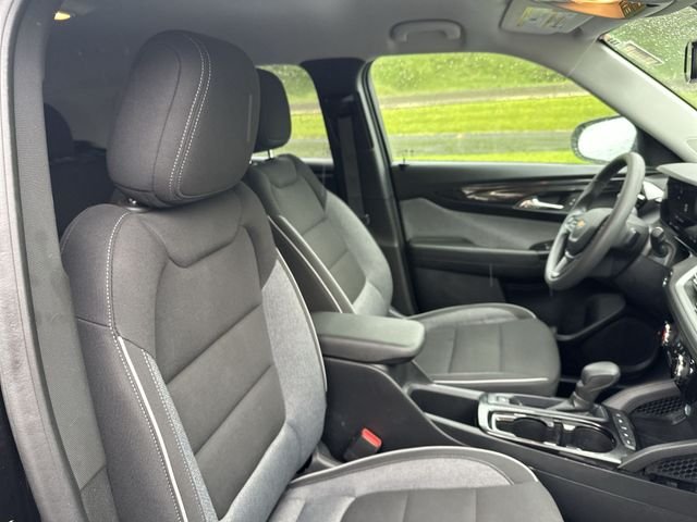 2025 Chevrolet Trailblazer LT - Photo 28