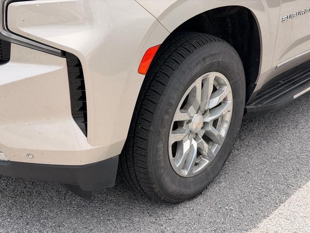 Used 2023 Beige Chevrolet LT image 9