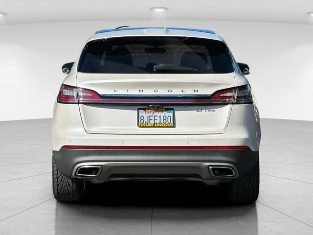 Used 2019 White Lincoln Reserve image 4