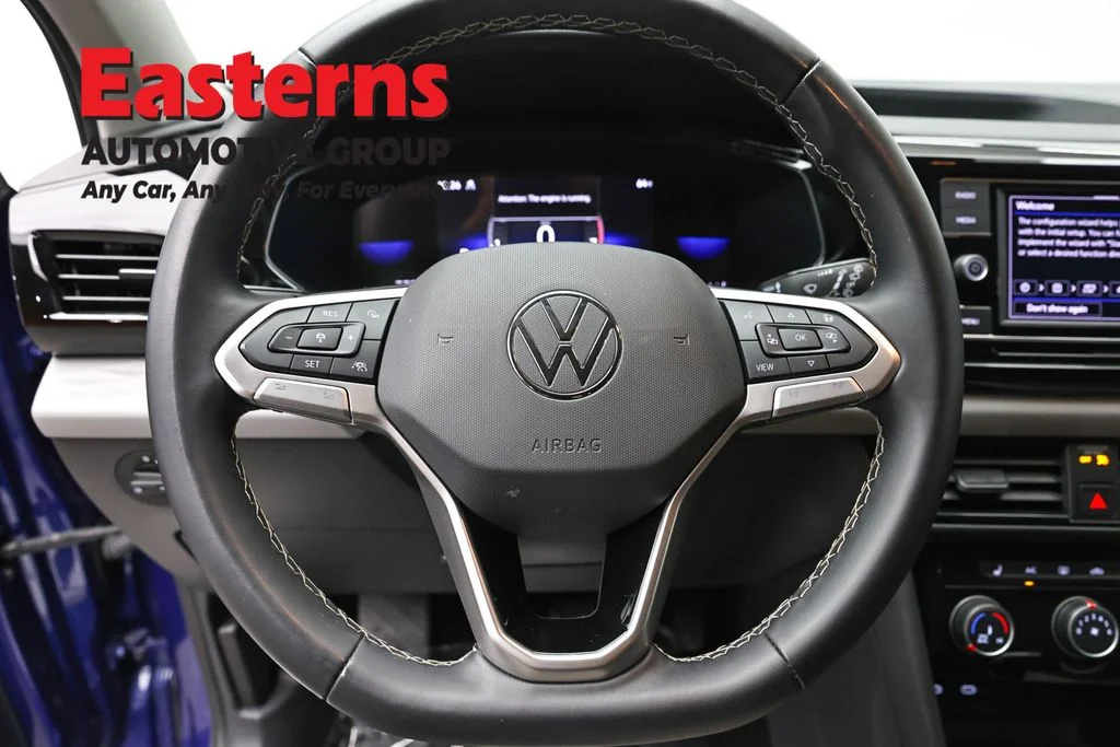 Used 2024 Blue Volkswagen 1.5T S image 10
