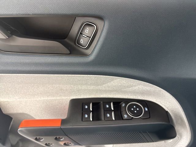 Used 2023 Gray Ford XL image 7