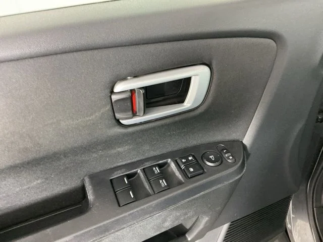 Used 2011  Honda EX image 12