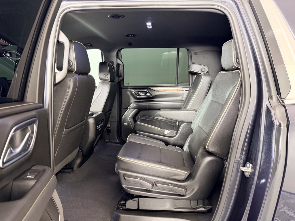 Used 2023 Gray Chevrolet Premier image 24