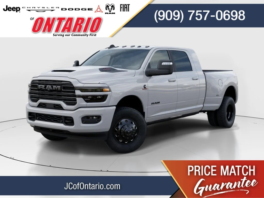 New 2026 Bright White Clear-Coat Exterior Paint RAM Laramie image 1