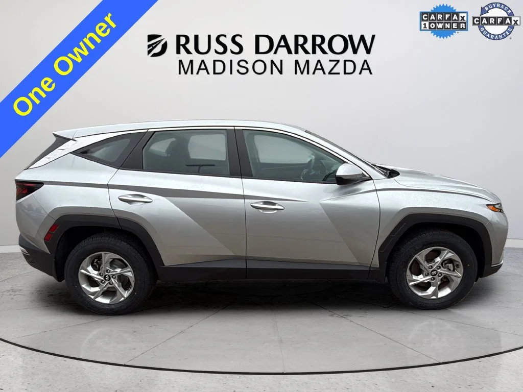Used 2024 Silver Hyundai SE image 6
