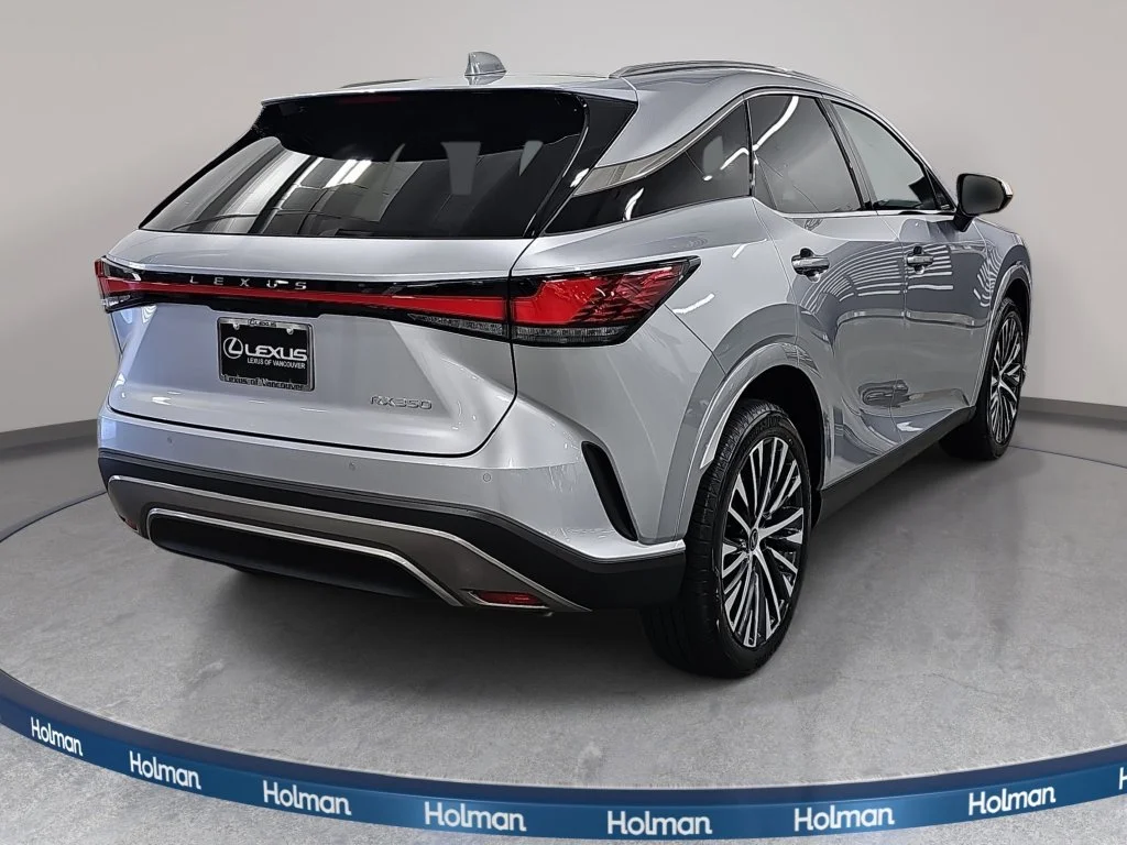 New 2026 Iridium Lexus PREMIUM PLUS image 5