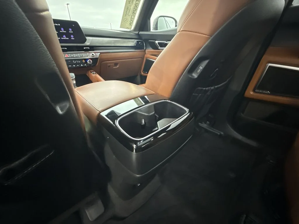Used 2025 Black Kia SX-Prestige X-Line image 22