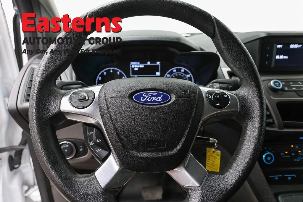 Used 2019 White Ford XL image 10