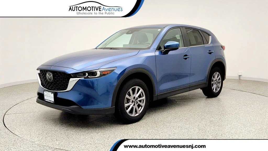 2023 Mazda CX-5 S Select Package Auto AWD's photo
