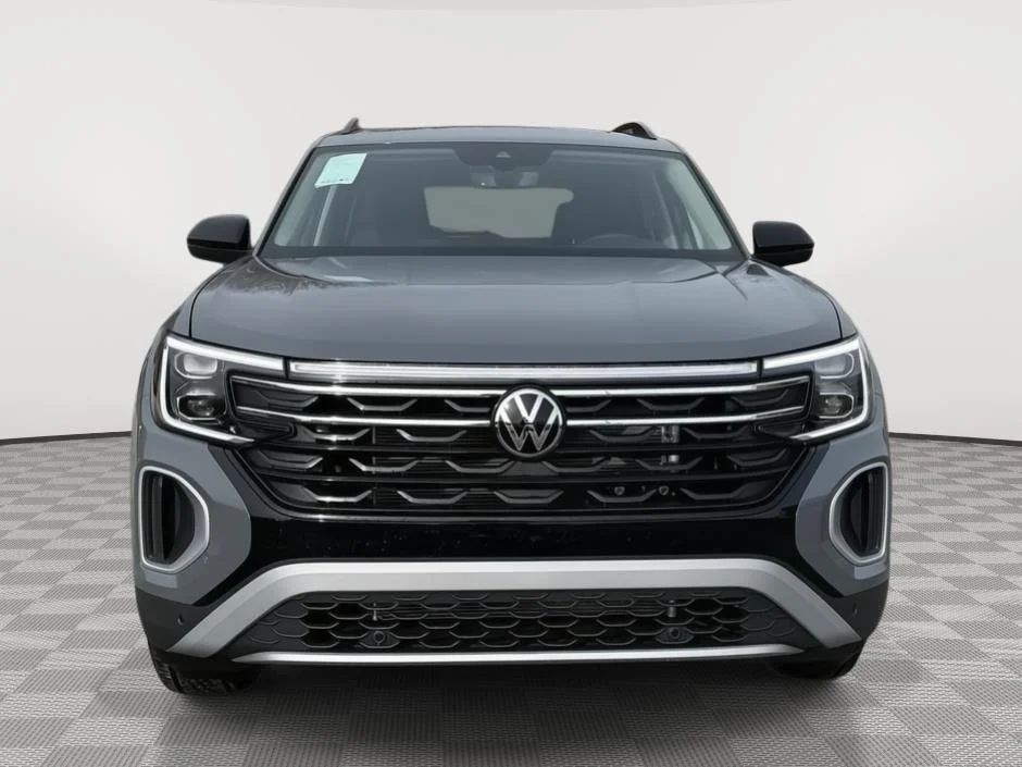 New 2026 Pure Gray Volkswagen 2.0T Peak Edition image 8