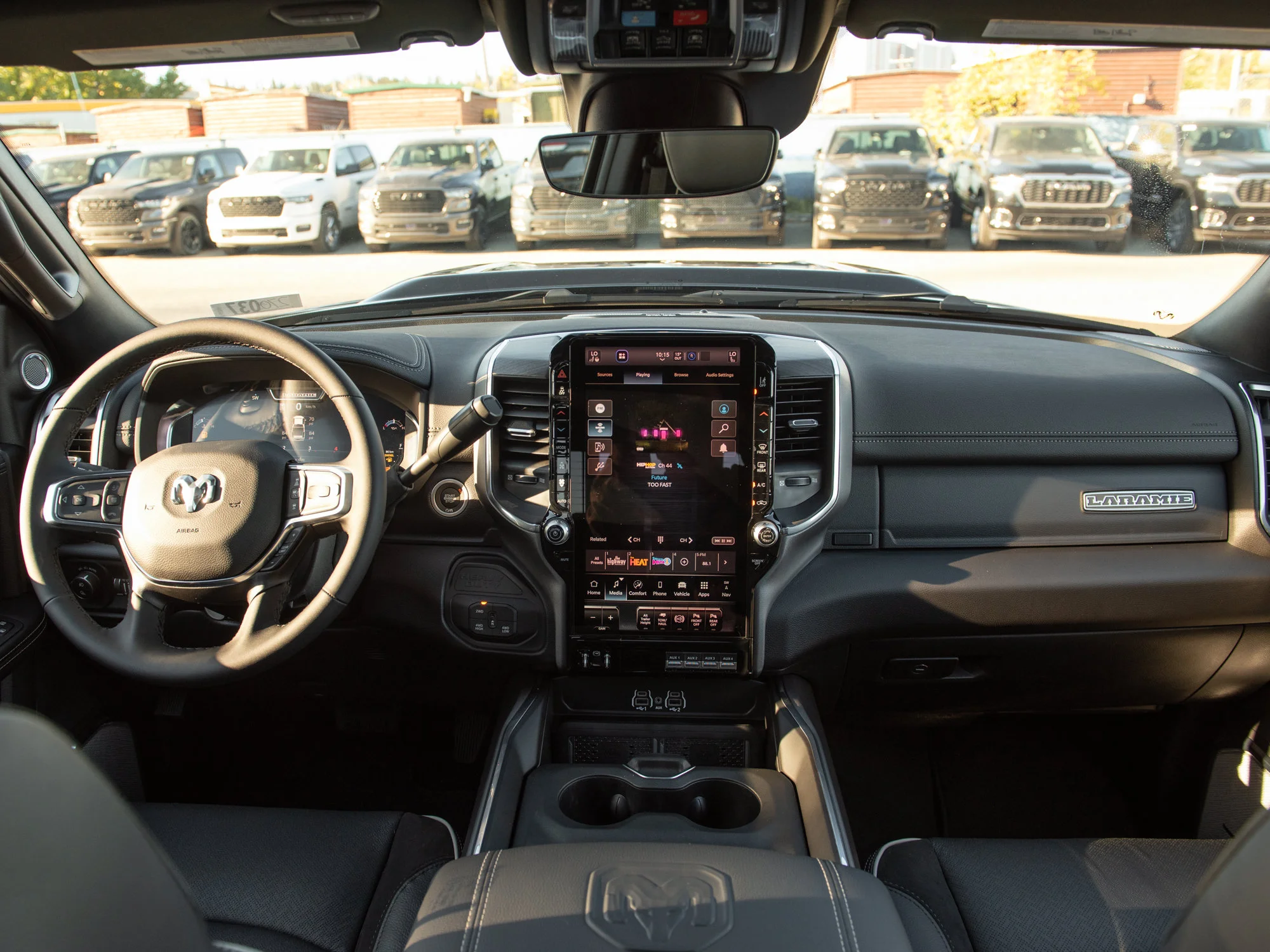 New 2027 Black RAM Laramie Night* Mega Cab 4x4, Sunroof, Heated Leather, 5th Wheel Prep image 13