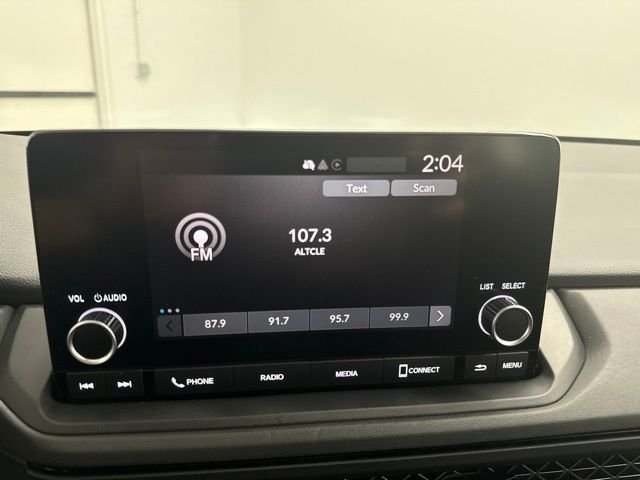 Used 2023 White Honda LX image 30
