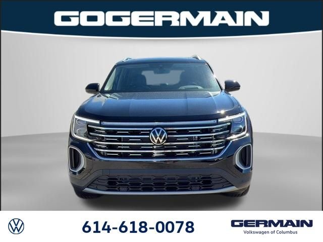 New 2026 Deep Black Pearl Volkswagen 2.0T SEL image 2