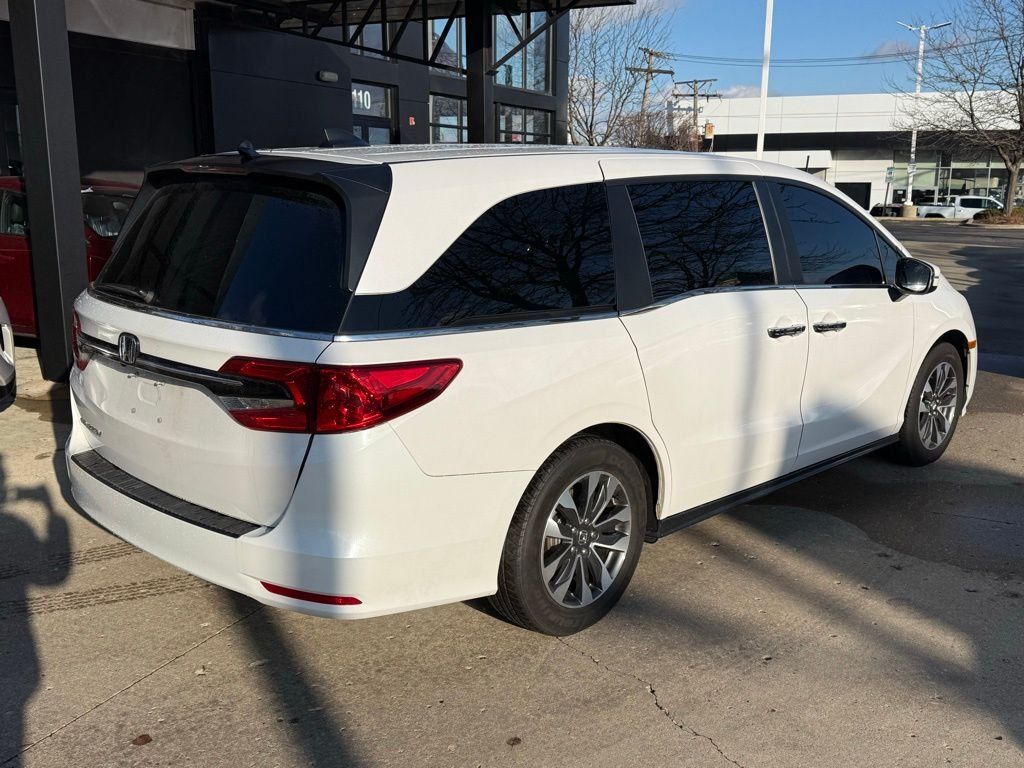 2024 Honda Odyssey EX-L - Photo 7