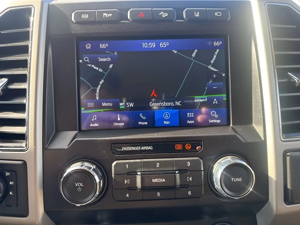 Used 2021 White Ford Lariat image 21