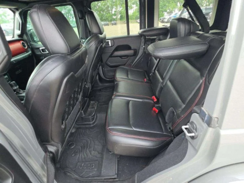 Used 2019 Sting-Grey Jeep Rubicon image 8