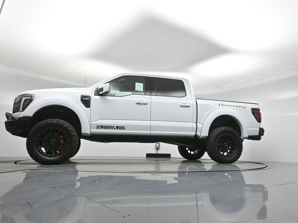 New 2025 Oxford White Ford Lariat image 53