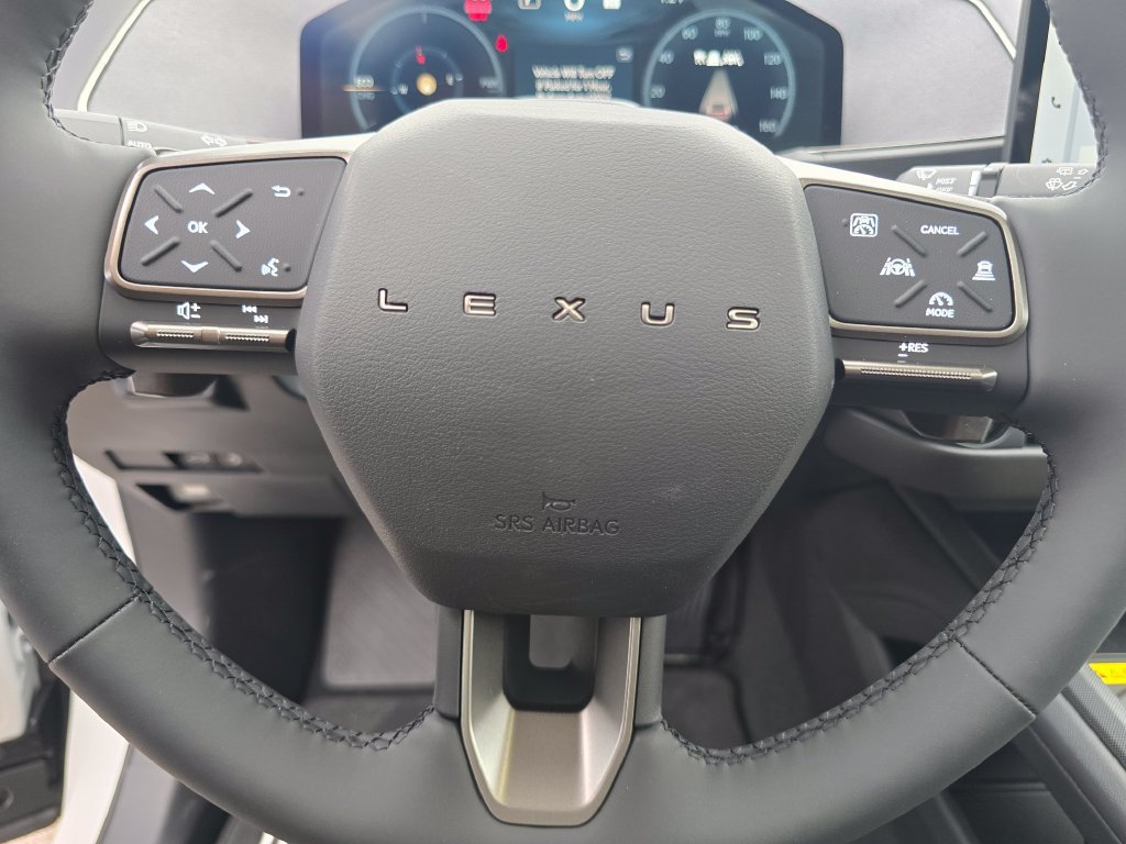 New 2026 Ultra White Lexus PREMIUM image 37