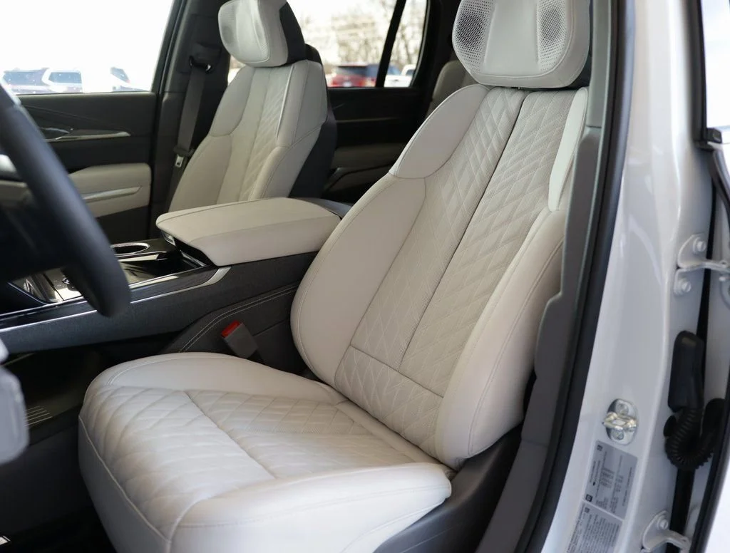 2026 Cadillac Escalade IQ Luxury - Photo 31