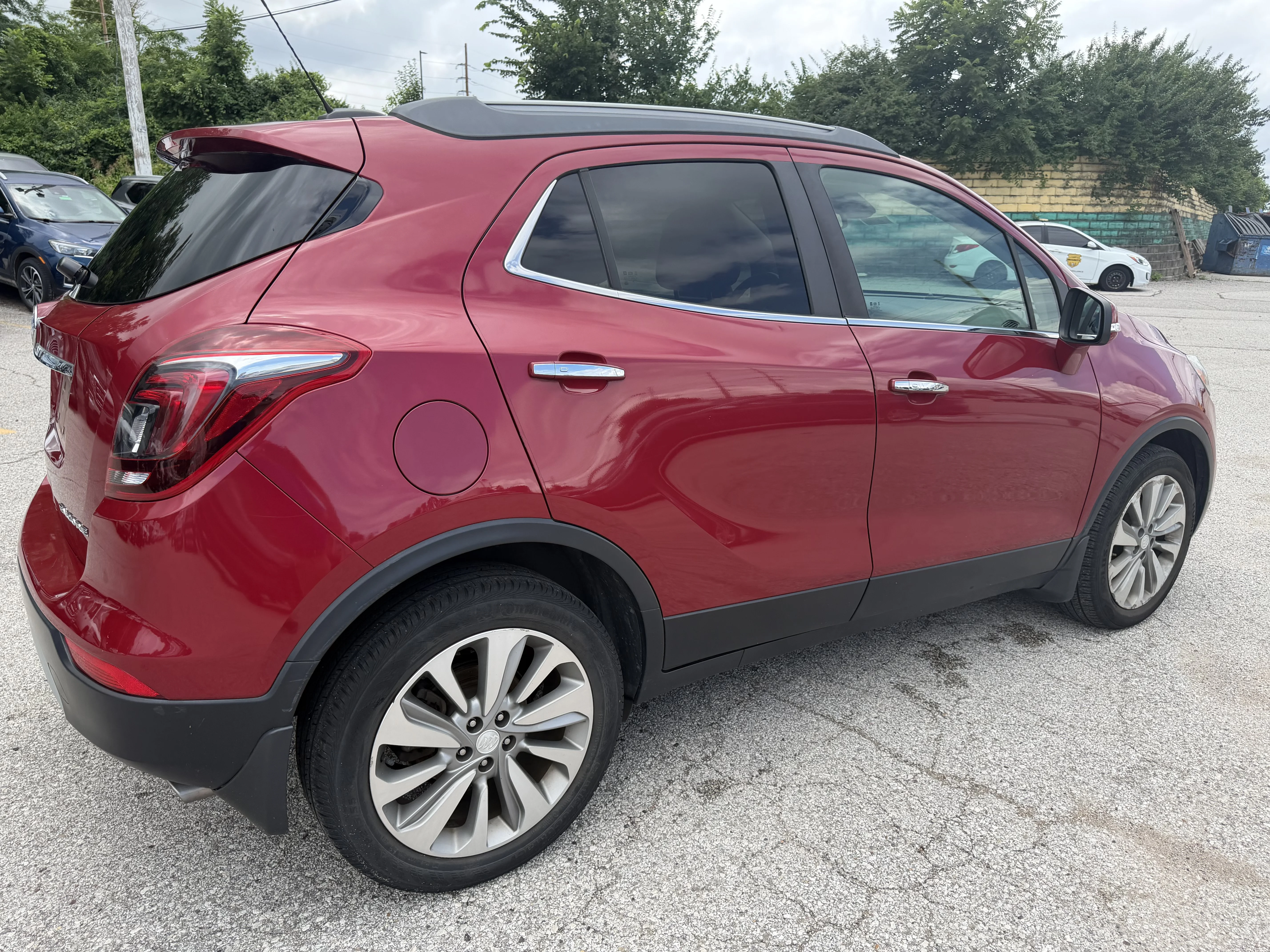 Used 2019 Winterberry Red Metallic Buick Preferred image 6