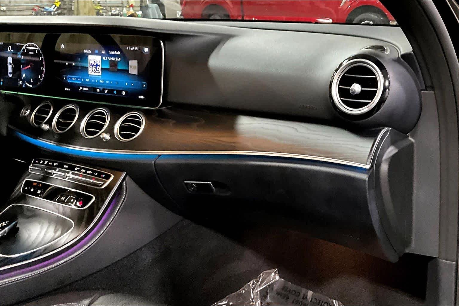 Used 2022 Black Mercedes-Benz E 350 image 19