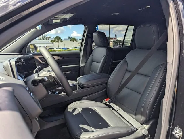 New 2026 Mosaic Black Metallic Chevrolet LT image 5