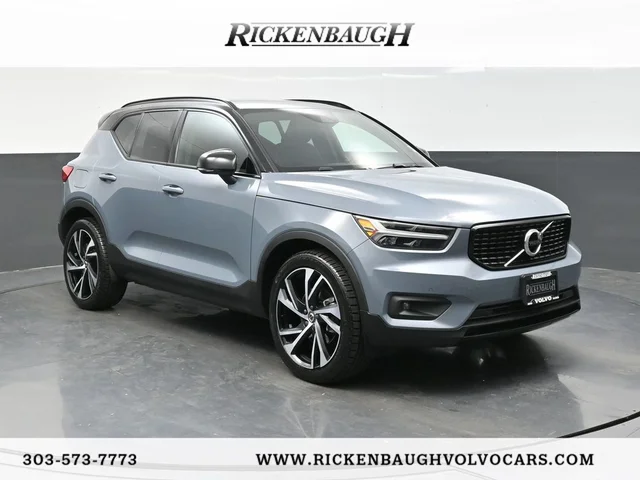 2021 Volvo XC40 R-Design