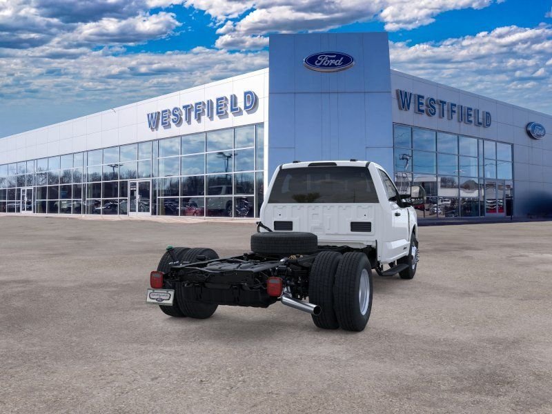 2025 Ford F-350 Super Duty Chassis Cab XL - Photo 8