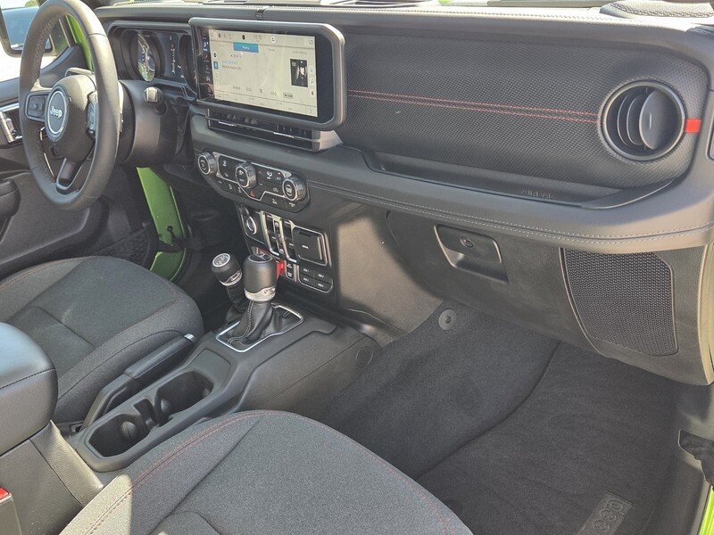 Certified Used 2025 Mojito JEEP RUBICON 4X4 image 19
