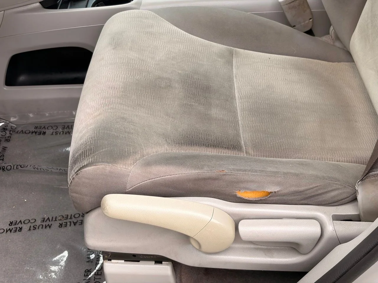 Used 2012 Alabaster Silver Metallic Honda LX image 18