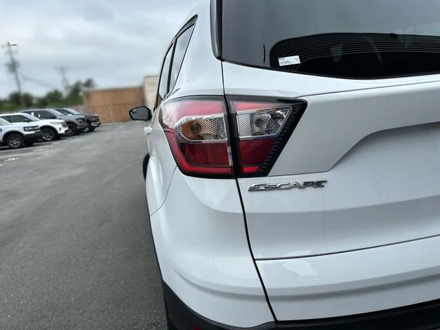 Used 2018 White Ford SE image 25