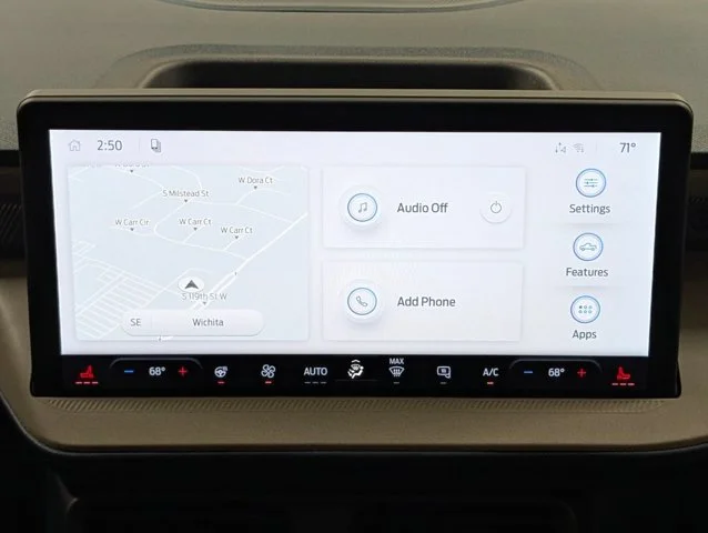 New 2026 Oxford White Ford Lariat® image 37