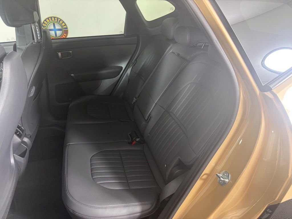 New 2027 Brown Kia X-Line SX image 16