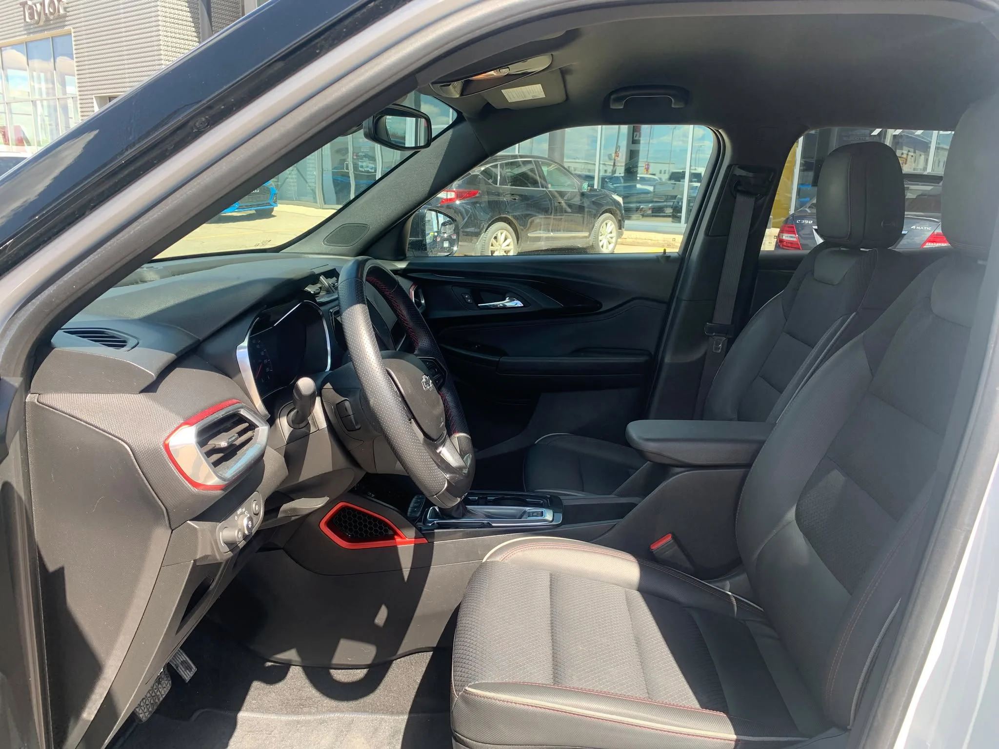 Certified Used 2022 White Chevrolet RS AWD*Remote Start | Htd Seats | Htd Wheel | Park Assist | Apple CarPlay | Blind Spot Detection image 6
