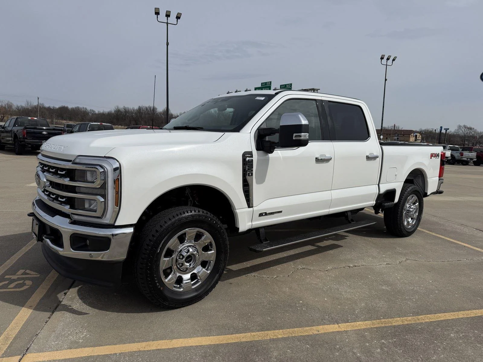 New 2026 Star White Metallic Tri-Coat Ford LARIAT image 4