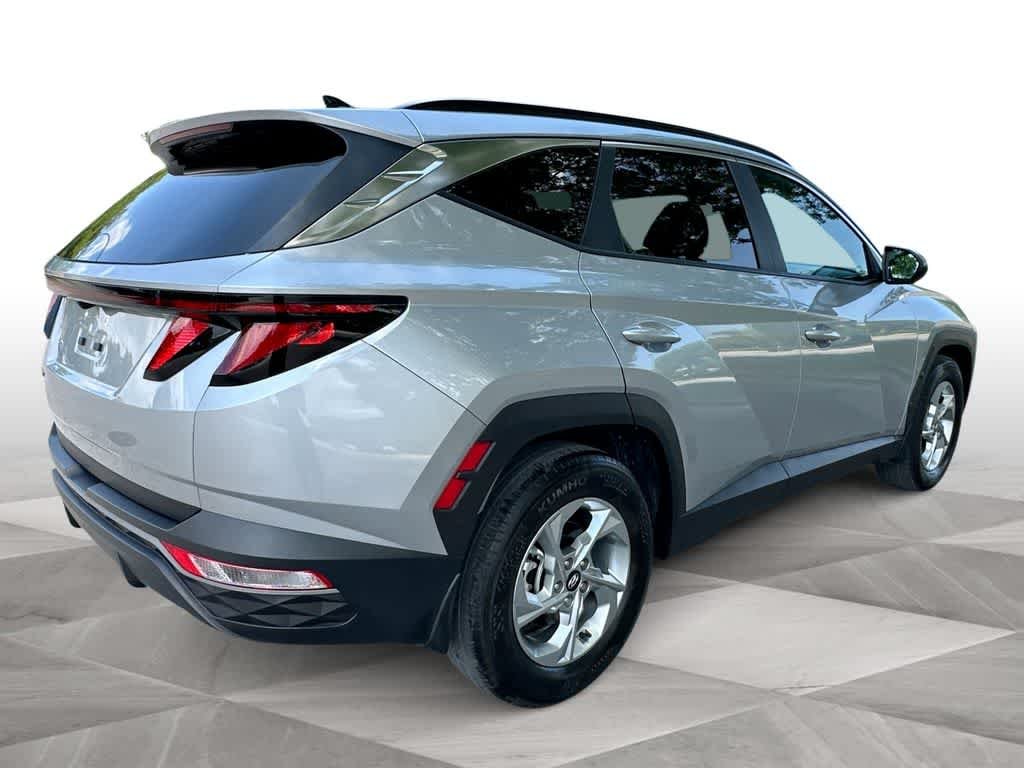 Used 2024 Shimmering Silver Hyundai SEL image 8