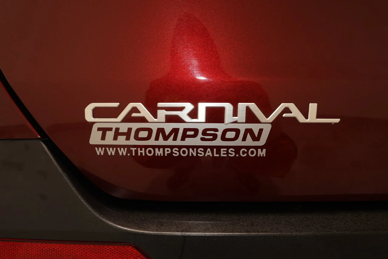Used 2025 Red Kia LXS image 33