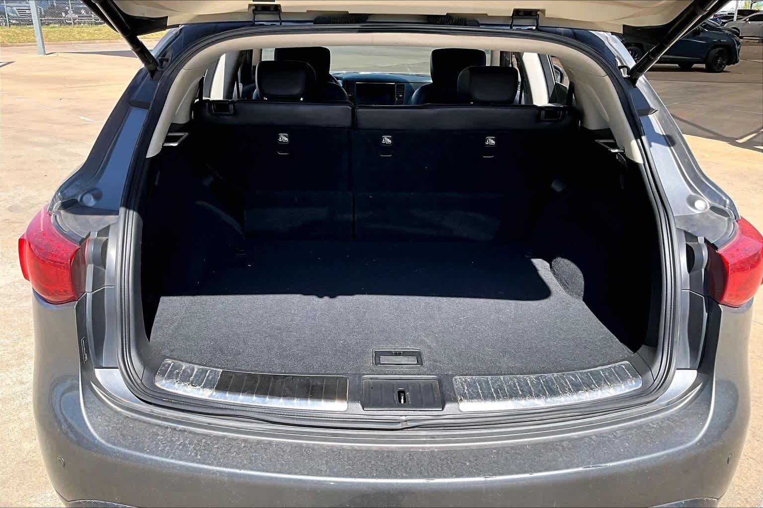 Used 2014 Graphite Shadow INFINITI  image 30