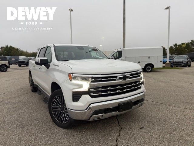 Used 2022 Summit White Chevrolet LTZ image 2