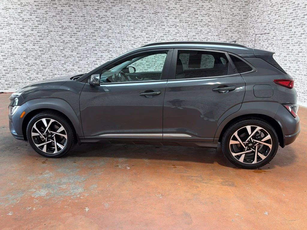 Used 2023 Ecotronic Gray Hyundai Limited image 4
